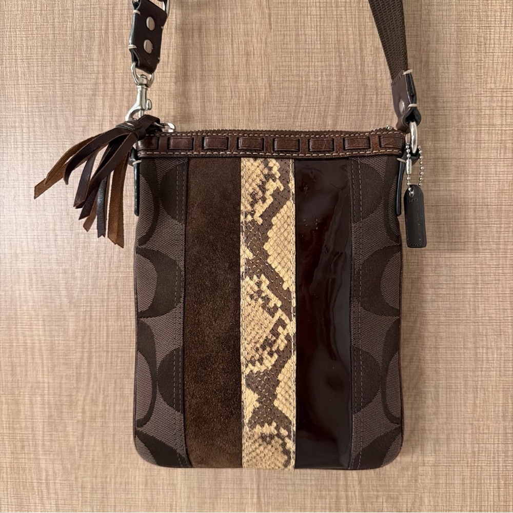 Vintage Coach Patchwork Signature Snakeskin Crossbody Swingpack Y2K Brown Bag